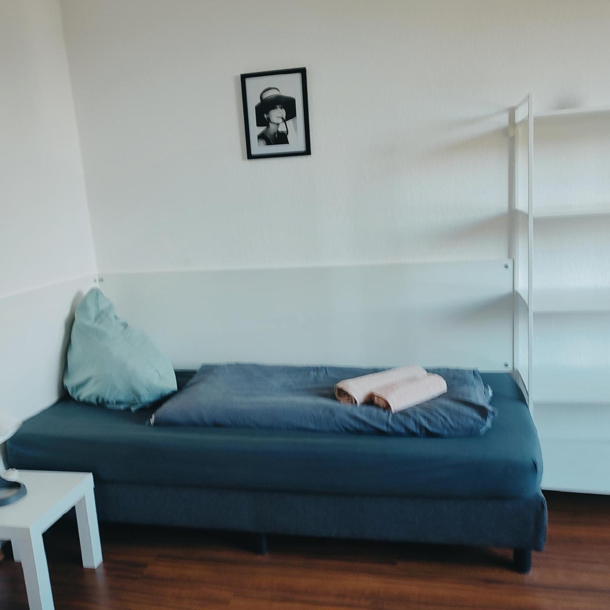 Ferienwohnung Monteurwohnung Messewohnung Duisburg Sued Grenze Duesseldorf 6 Personen Εξωτερικό φωτογραφία